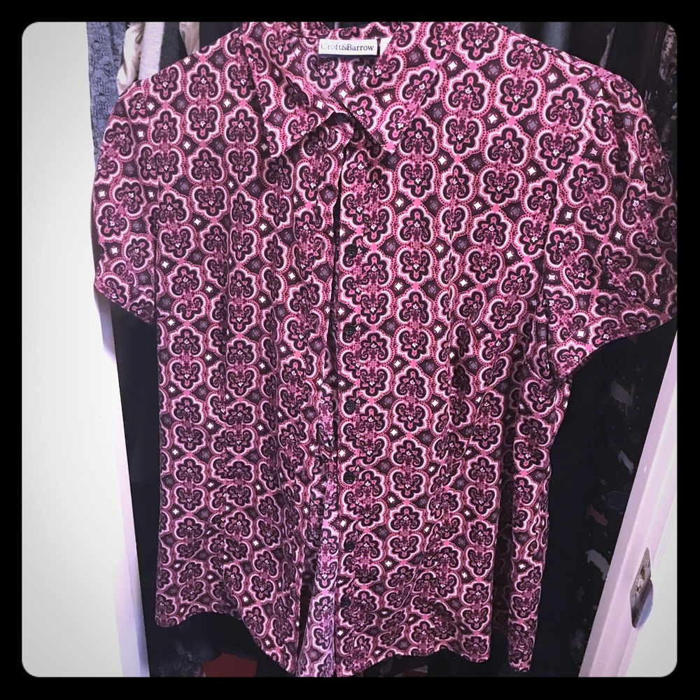 Button up fuschia Blouse